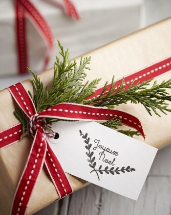 Easy Christmas Present Wrapping Ideas - style etcetera