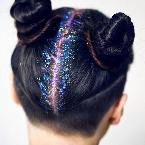 Holiday Hair Trend Glitter Roots