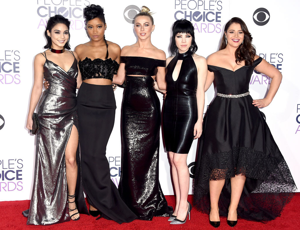 people's choice awards red carpet