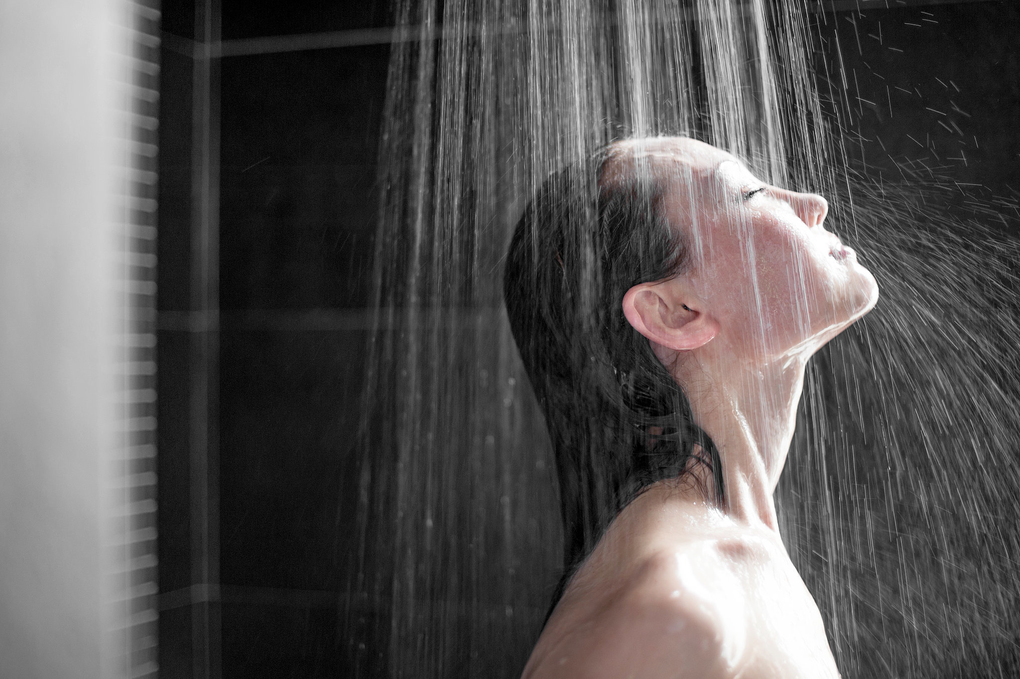 5 Reasons to Take a Cold Shower
